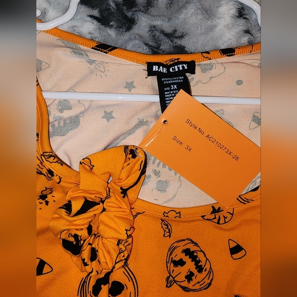 Bae City Halloween Adult Onesie - Picture 4 of 4